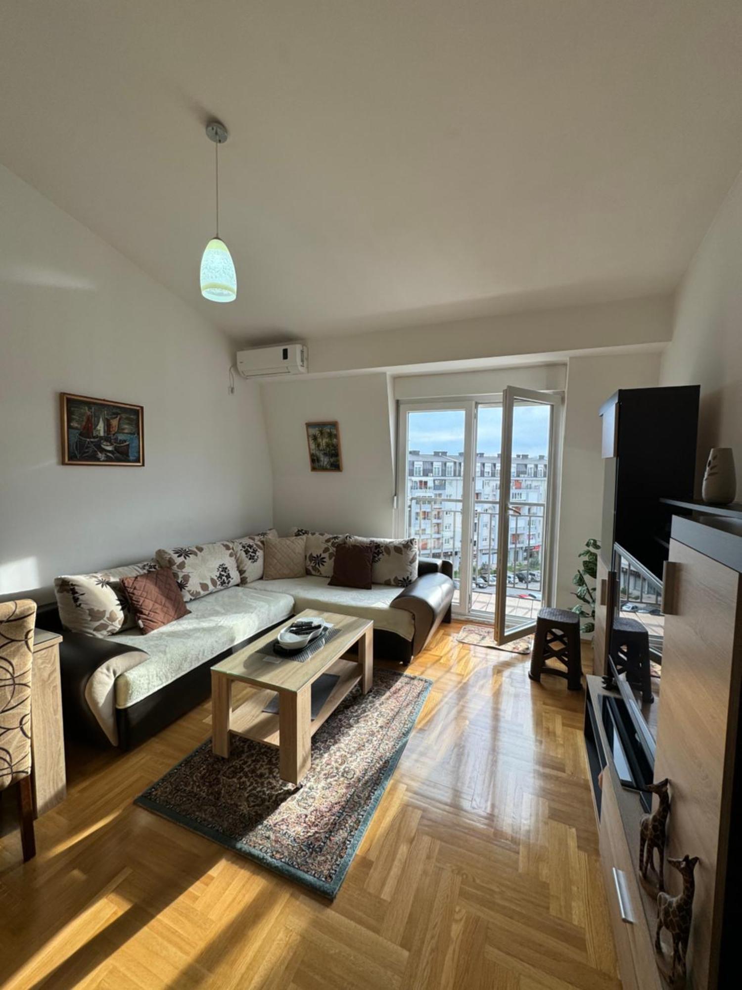 Apartment 50 Подгорица Экстерьер фото